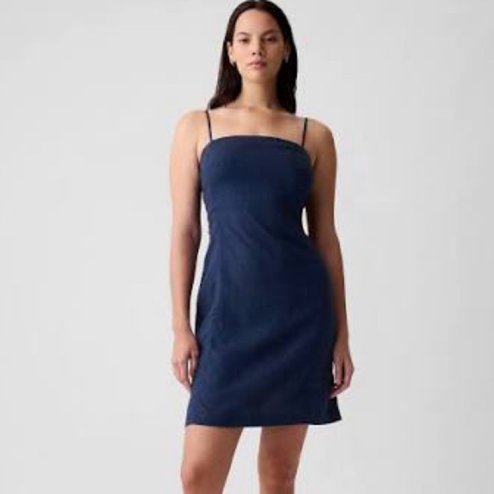 2 BNWOT Gap linen dress